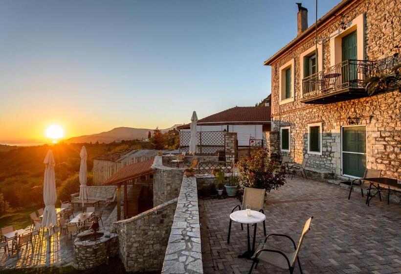 Номер Стандарт, Gerofotis Traditional Guesthouse Est 1892   Close To Aigio, Akoli, Selianitika