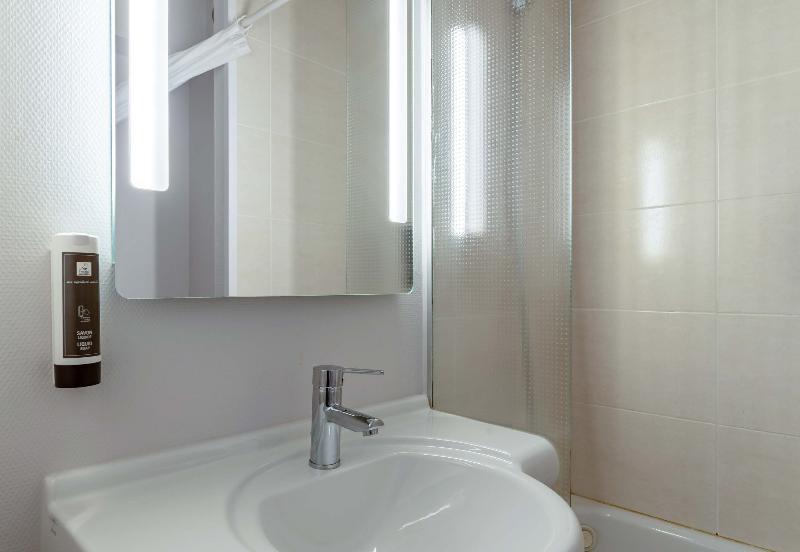 Четырехместный Номер Стандарт, B&b Hotel Le Havre Harfleur 1