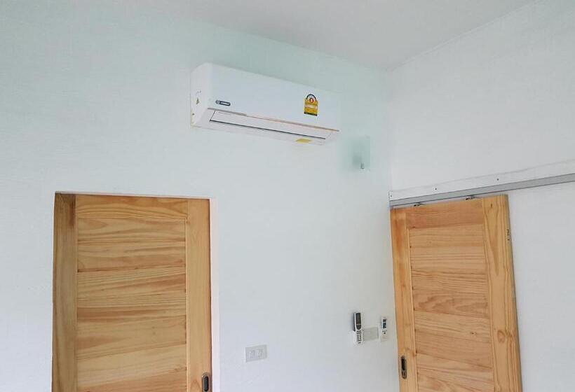 스탠다드 싱글 룸, Koh Mook Hostel
