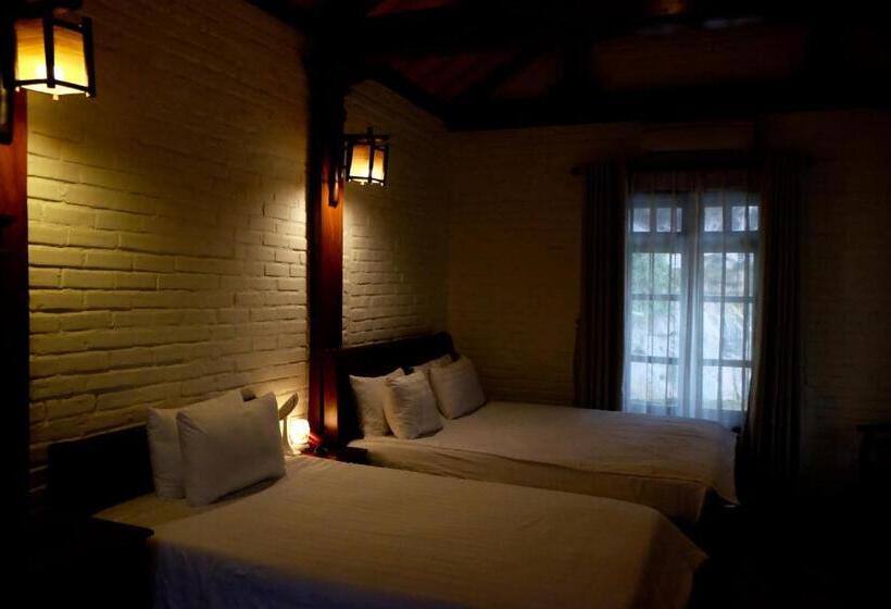 اتاق استاندارد, Mua Caves Ecolodge