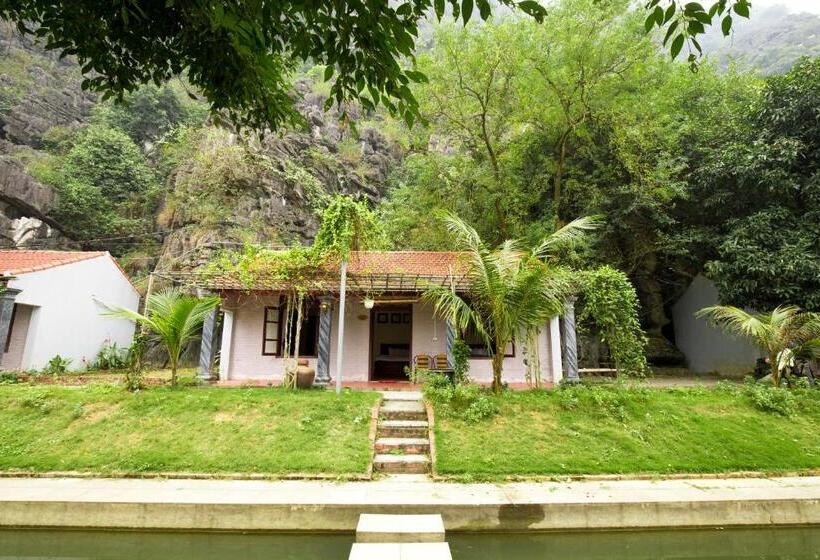 اتاق استاندارد, Mua Caves Ecolodge