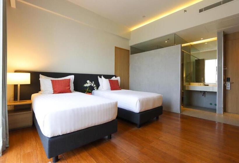 Номер Executive, Privato Quezon City