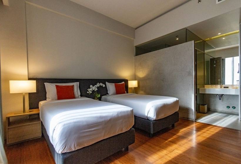 Номер Executive, Privato Quezon City