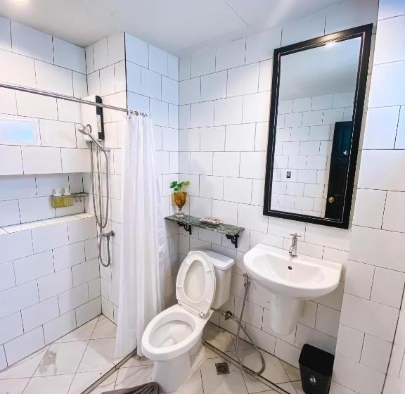 4인용 스탠다드 룸, Yuu Hotel Ubon Ratchathani