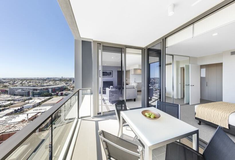 Апартаменты 2 Спальни, The Milton Brisbane