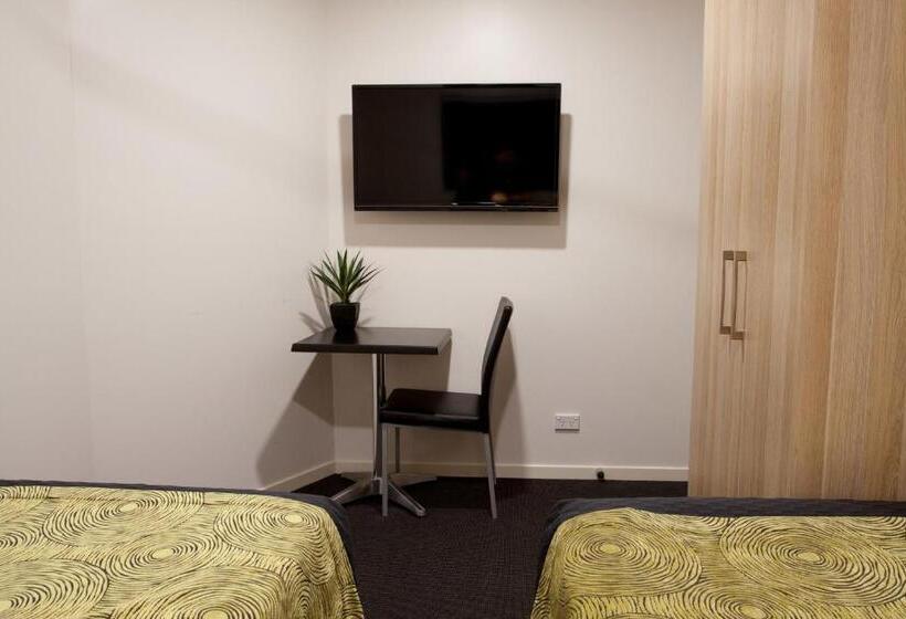 패밀리 룸, Abode37 Motel Emerald