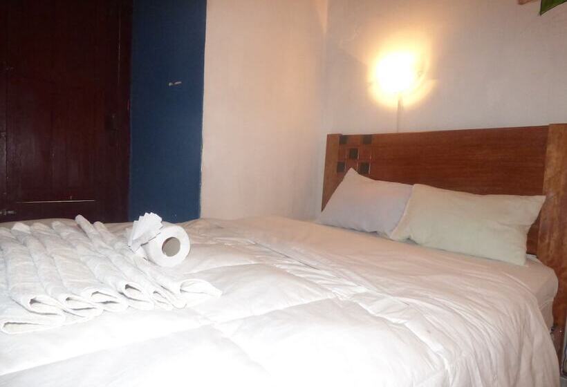 סוויטת ג'וניור נוף לעיר, Peruvian Hostal