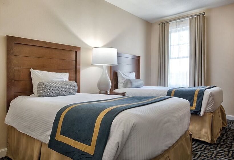 Апартаменты 3 Спальни, Club Wyndham Long Wharf