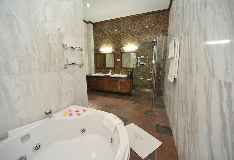 豪华套房, Palm Spring Resort & Spa