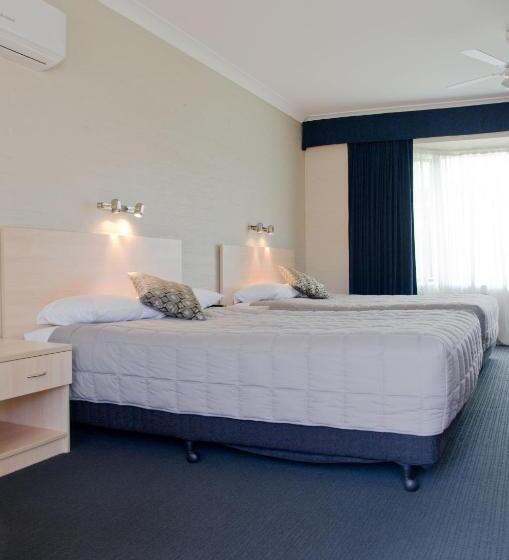 Семейный Номер Deluxe, Baybrook Motor Inn