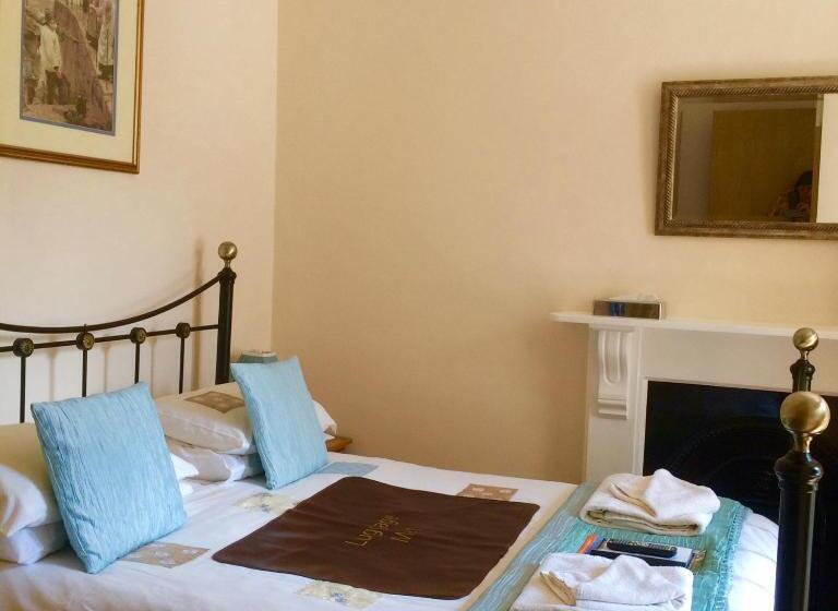 デラックスルーム, Rosalie Guest House