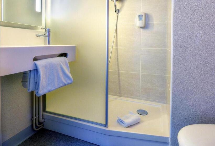 Четырехместный Номер Стандарт, B&b Hotel Marseille Prado Vélodrome