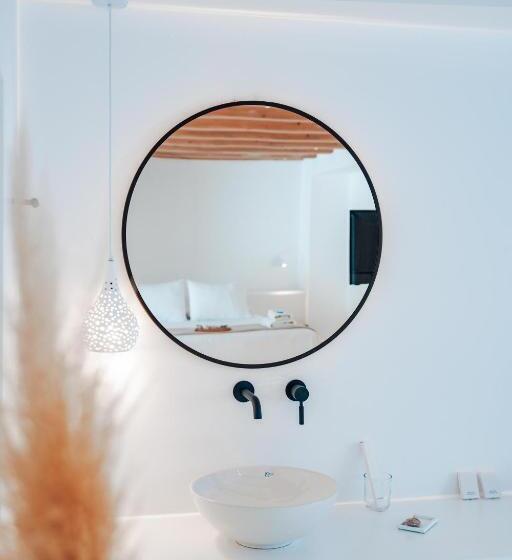 Suite with Pool, Akkadian Lgbt Boutique