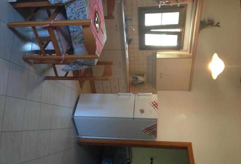 带1个卧室的公寓, Alekos Rooms And Apartments