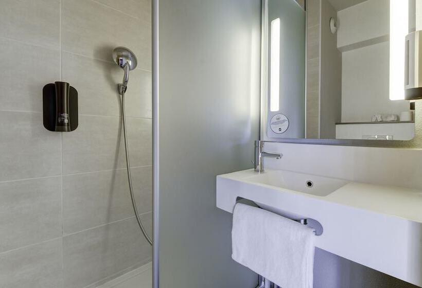 Номер Стандарт, B&b Hotel Marseille Prado Vélodrome