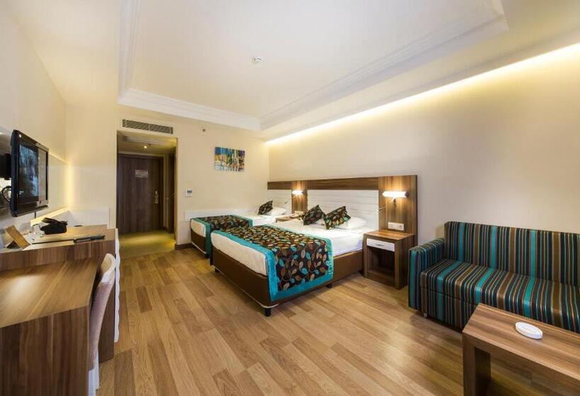 Standard 3 Pers. Værelse, Dizalya Palm Garden   All Inclusive