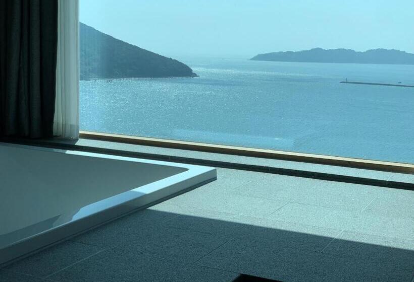 带海景的标准房, Sang Sang & Private Sang Sang Pool Villa