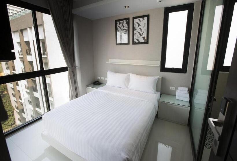 Номер Стандарт, Serenotel Pattaya