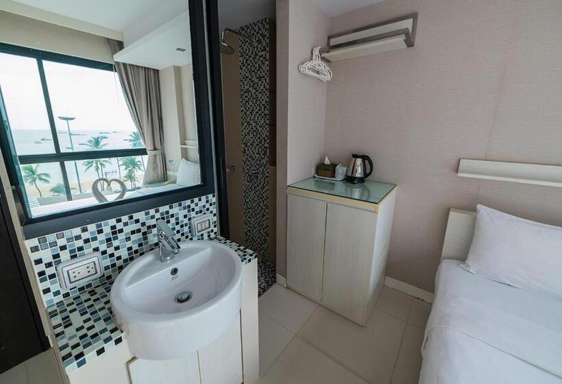 Номер Стандарт Вид на Море, Serenotel Pattaya
