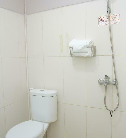 Номер Стандарт, Reddoorz Plus At Pelita Guest House Balikpapan