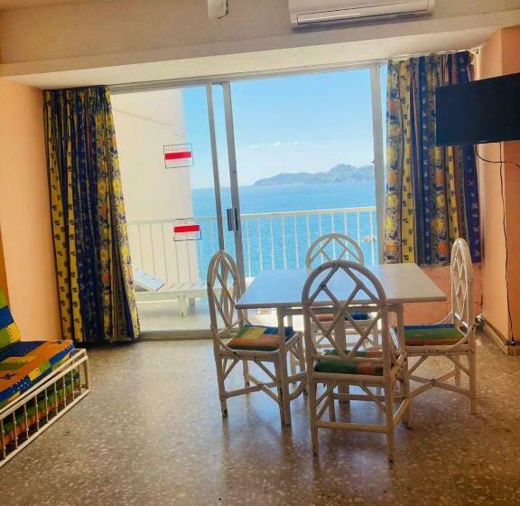 חדר סטנדרט, Suites Omega Torres Gemelas