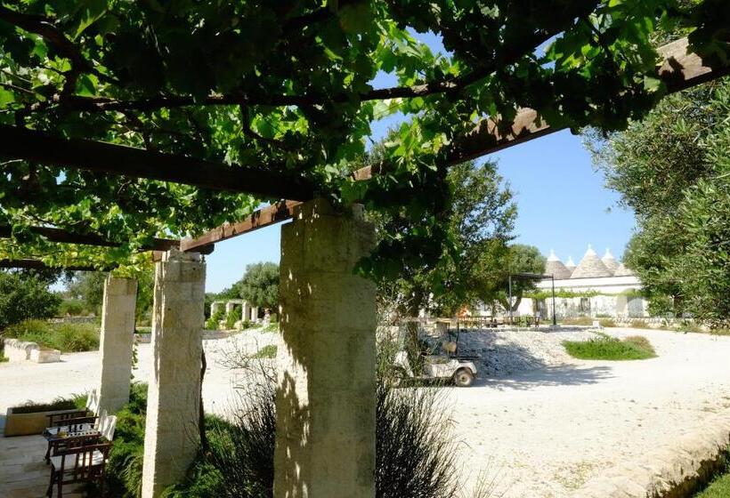 Полулюкс Повышенной Комфортности, Masseria Trulli E Vigne