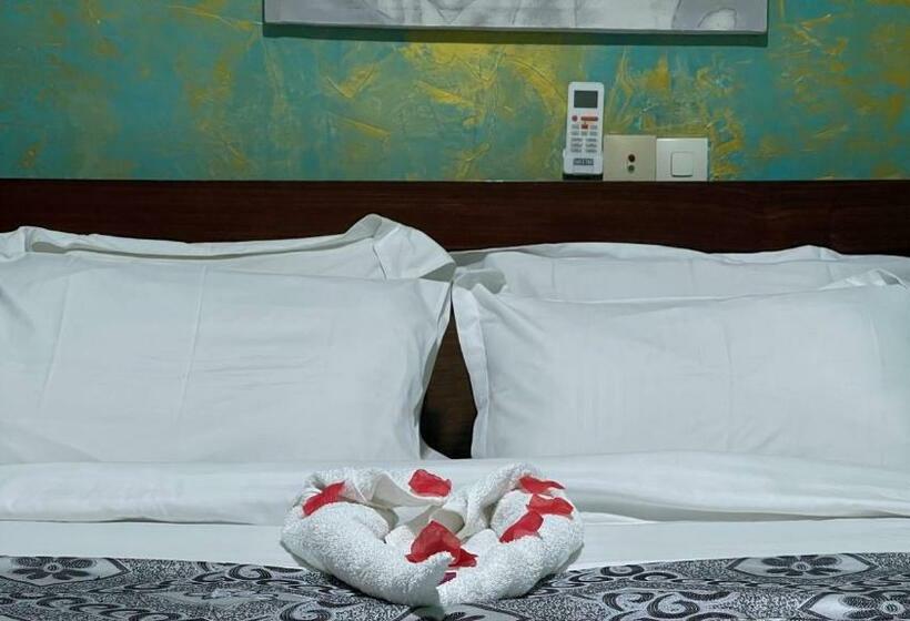 اتاق استاندارد, Platinum Hotel Douala