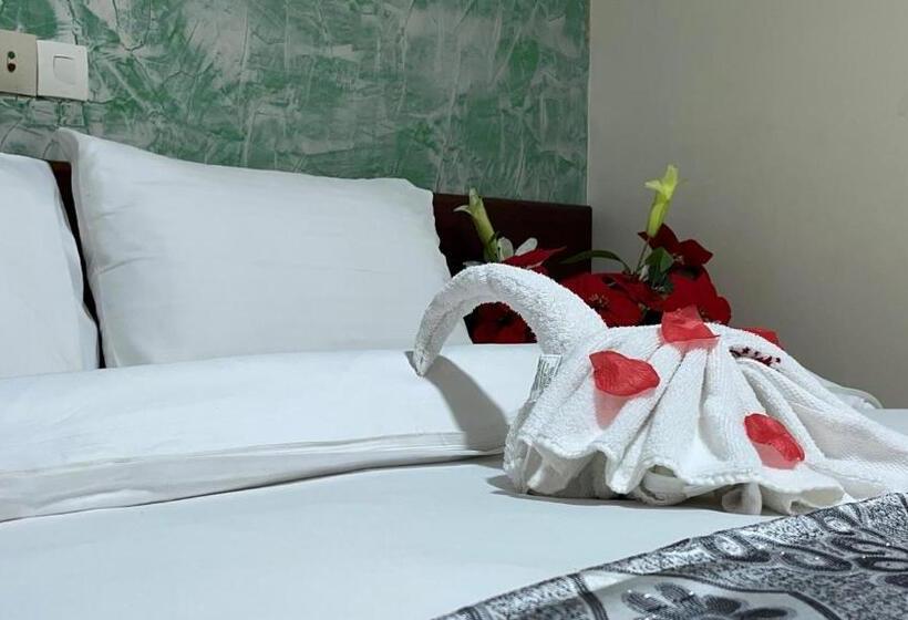 اتاق لوکس, Platinum Hotel Douala