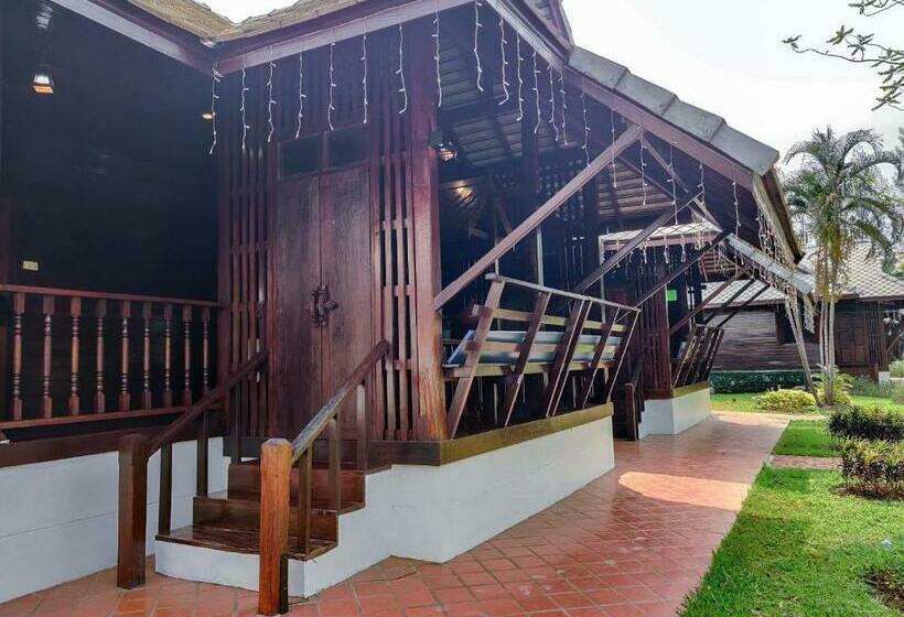 Номер Deluxe, Nan Bluesky Resort And Spa