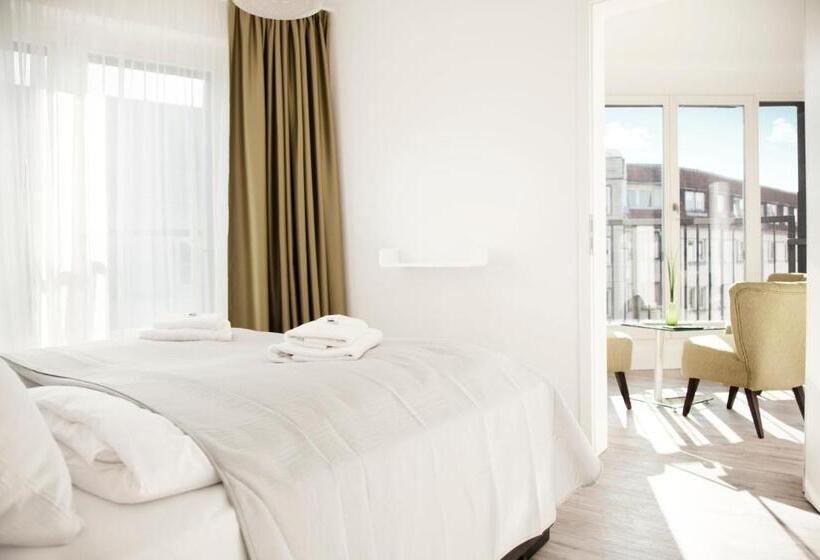 آپارتمان 3 خوابه, Apartments Rosenthal Residence
