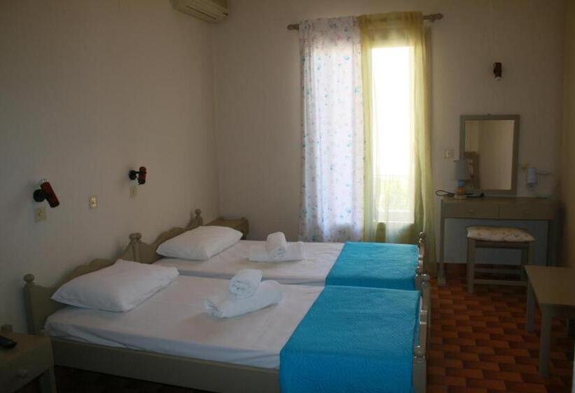 스탠다드 룸, Argostoli
