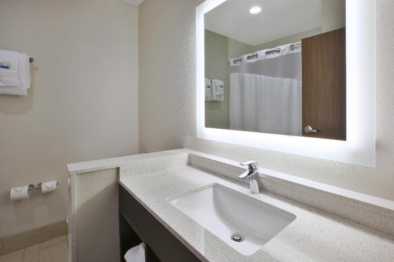 Номер Deluxe, The Ocean Residence Langkawi