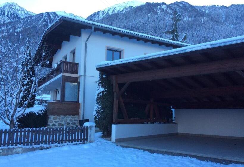 اتاق استاندارد, Double Room With A Kitchenette In A Beautiful Surrounding
