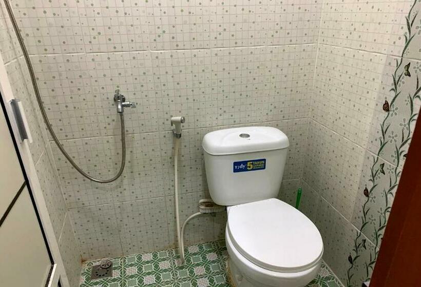 Люкс Повышенной Комфортности, Oyo 92464 Efniati Homestay Syariah
