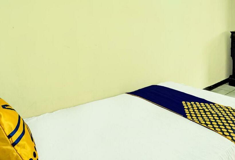 Одноместный Номер Basic, Spot On 92400 Dhaha Penginapan House Syariah