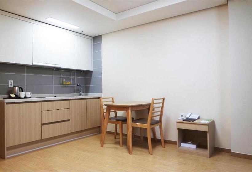 Номер Superior, Crown Harbor Hotel Busan