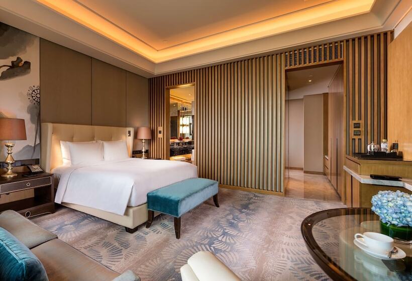 스탠다드 룸, Hilton Urumqi