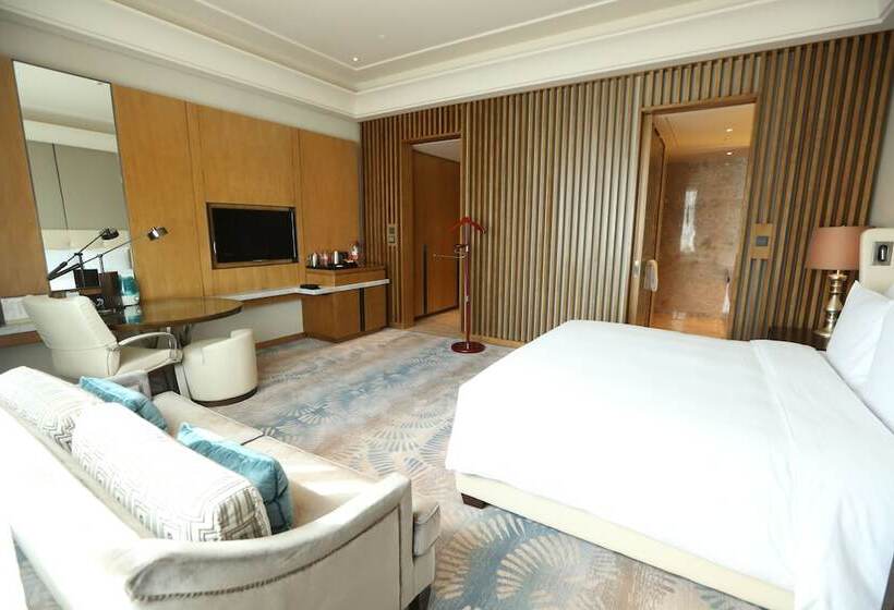 스탠다드 룸, Hilton Urumqi