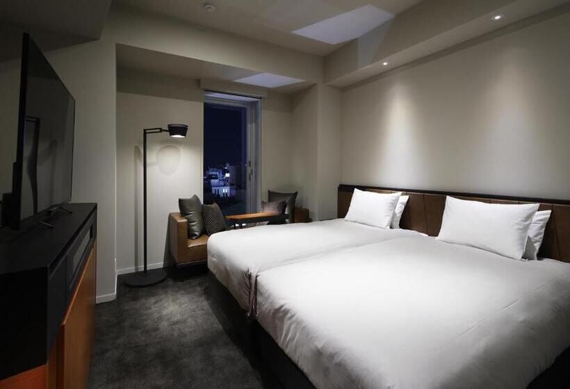 Номер Deluxe, Shinjuku Granbell