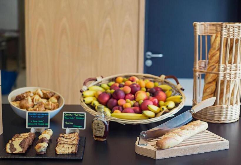 Студия Deluxe, The Social Hub Paris La Défense