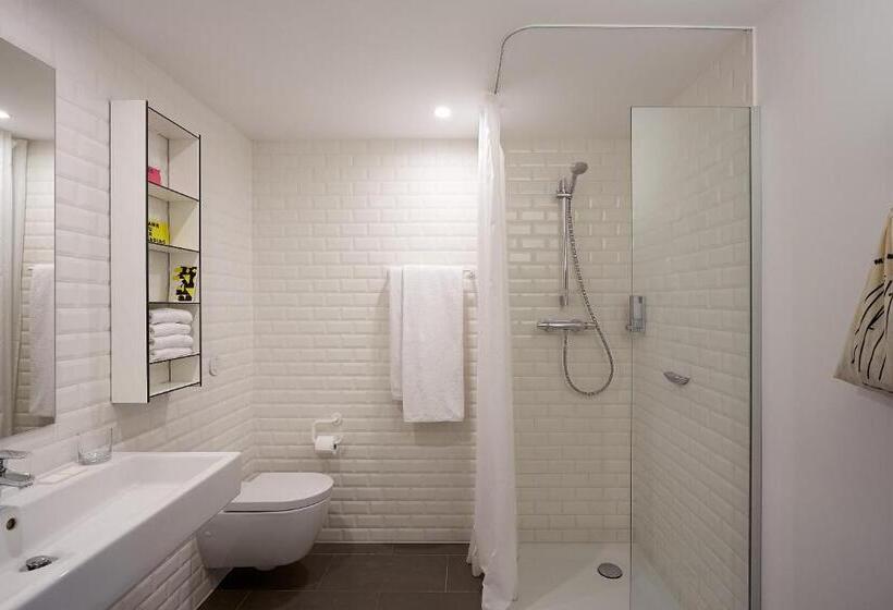 Номер Deluxe, The Social Hub Paris La Défense