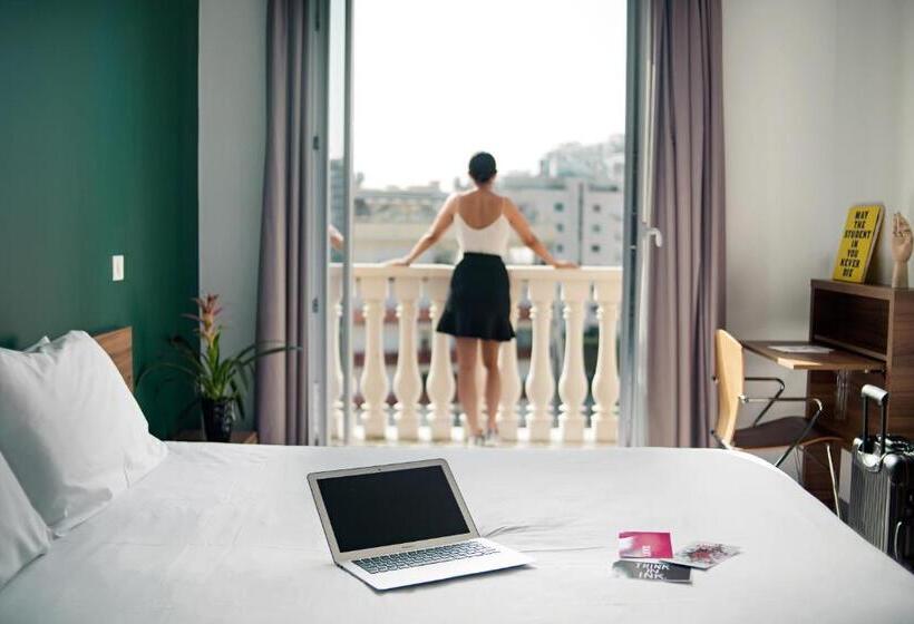 Номер Deluxe, The Social Hub Paris La Défense