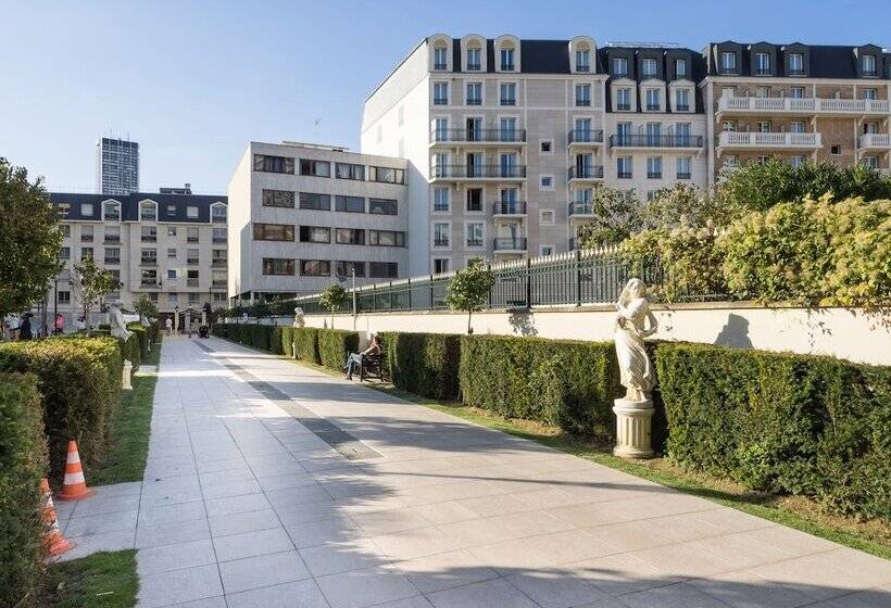 Номер Economy, The Social Hub Paris La Défense