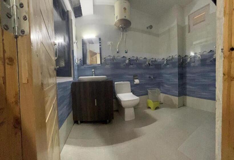 Апартаменты 3 Спальни, Himalayan Village Resort, Manali