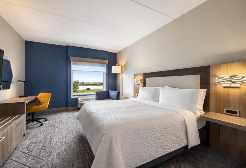장애인을 위한 킹사이즈 침대 스탠다드 룸, Holiday Inn Express   Strathroy, An Ihg