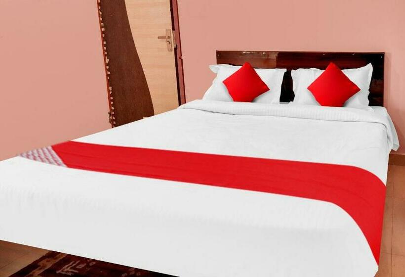 Трехместный Номер Классика, Flagship Hotel Rudram