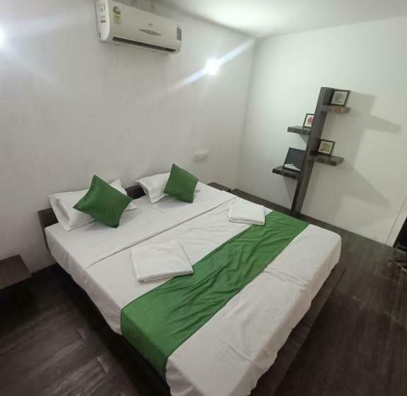 Номер Deluxe Вид на Сад, Misty Ghats Resort