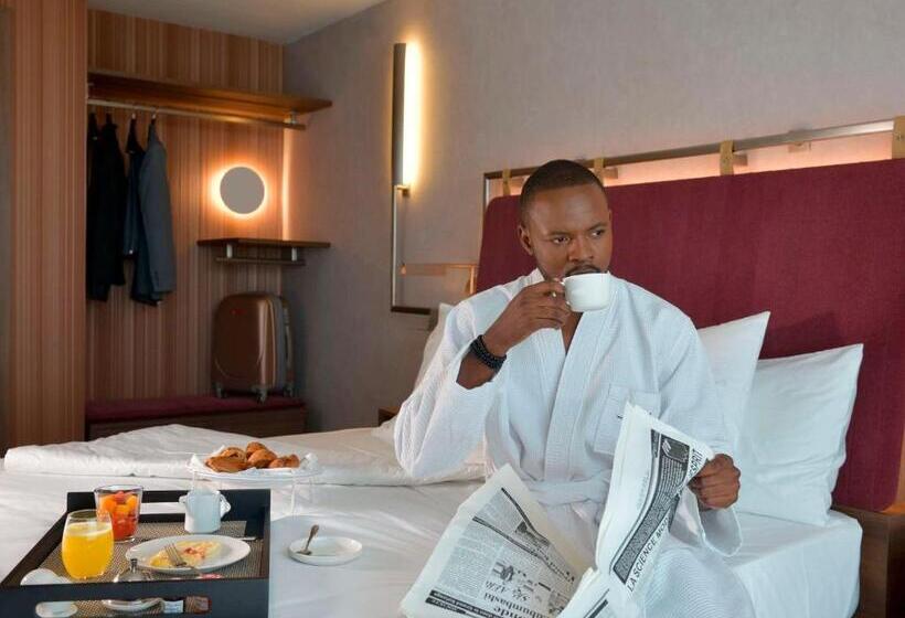 اتاق استاندارد با چشم‌انداز شهر, Novotel Kinshasa La Gombe