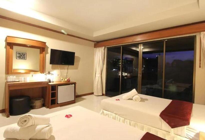 标准间, Choophorn House Sha