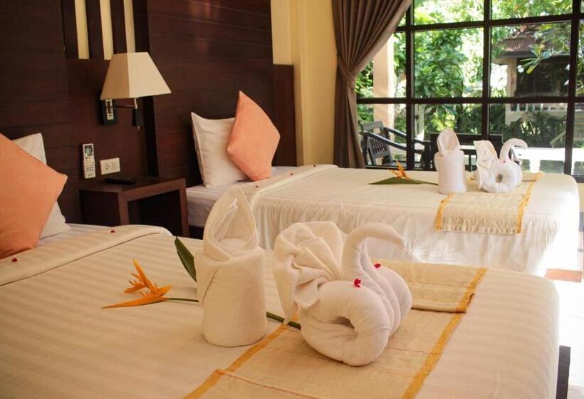 חדר דלוקס נוף לגינה, Clean Beach Resort